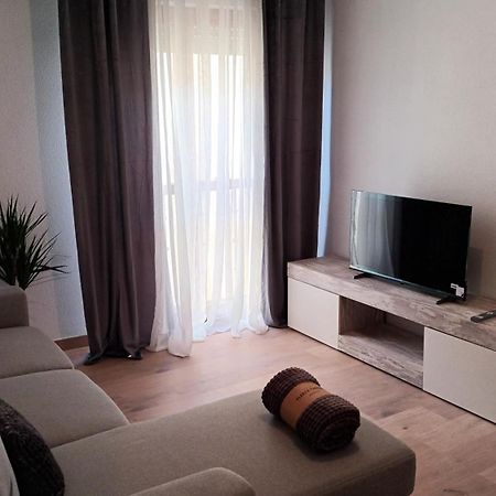Apartamentos Vino Y Camino Nájera Kültér fotó